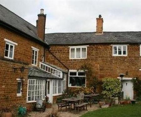 Kendal House B&B Тоустър Екстериор снимка